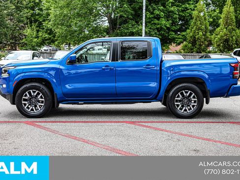 Used 2024 Nissan Frontier SL w/ Technology Package RWD image 10