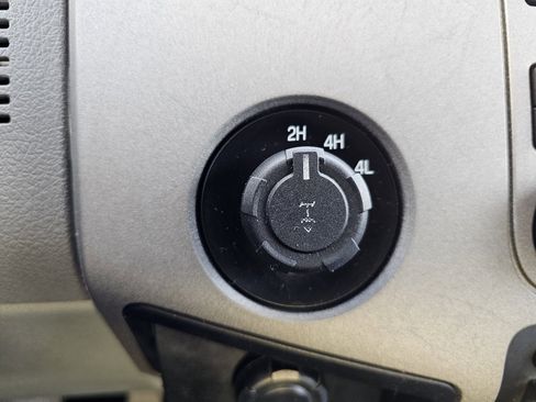 Used 2012 Ford F250 XLT w/ XLT Premium Pkg image 17