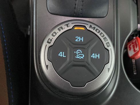 Used 2023 Ford Bronco Outer Banks AWD/4WD image 9