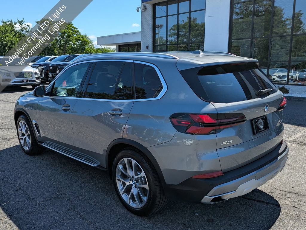 Used 2024 BMW X5 xDrive40i w/ Premium Package AWD/4WD image 12