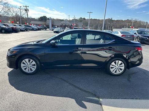 Used 2024 Nissan Sentra S w/ Lighting Package image 6