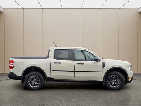 Used 2024 Ford Maverick XLT image 5