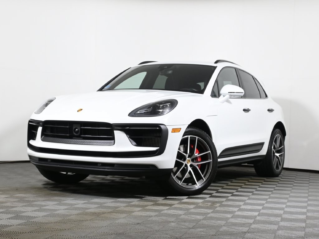 Used 2023 Porsche Macan S AWD/4WD image 1
