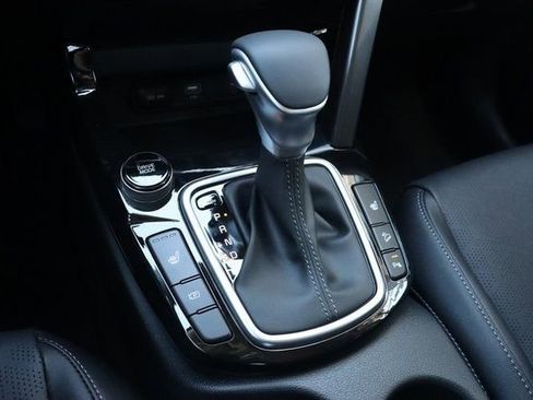 New 2025 Kia Seltos EX image 19