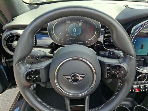 Used 2024 MINI Cooper S FWD image 20