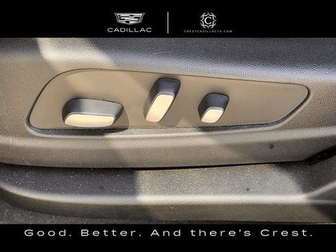 Used 2023 Cadillac XT6 Premium Luxury w/ Technology Package FWD image 25