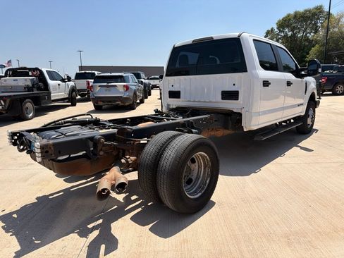 Used 2018 Ford F350 XL w/ Power Equipment Group AWD/4WD image 3