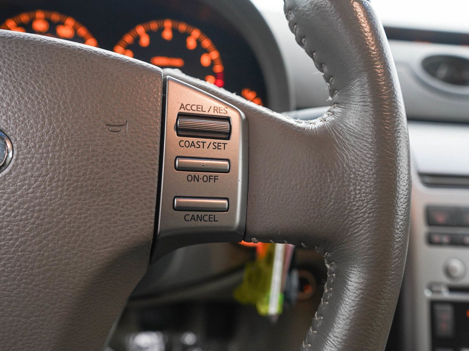 Used 2003 INFINITI G35 Coupe w/ Premium Pkg RWD image 21