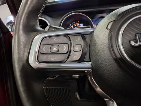 Used 2021 Jeep Wrangler Unlimited Sahara image 17