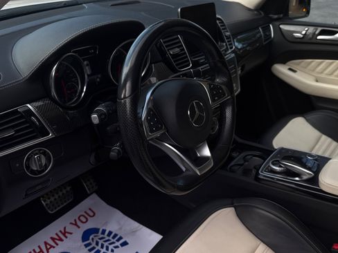 Used 2019 Mercedes-Benz GLE 43 AMG 4MATIC image 10