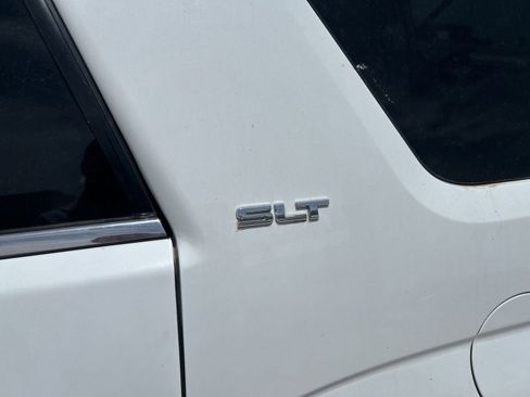 Used 2017 GMC Acadia Limited SLT FWD image 9