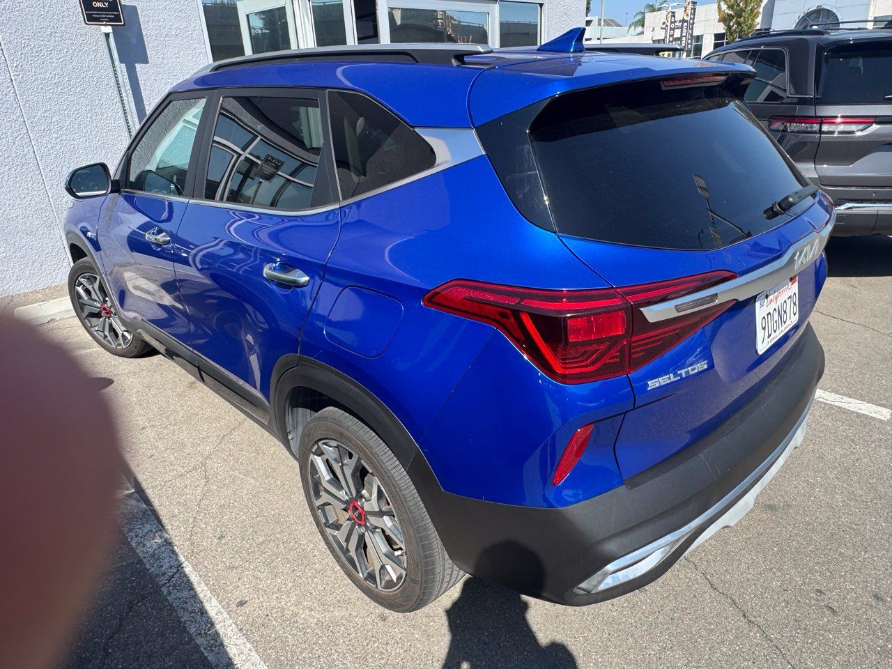 Used 2023 Kia Seltos SX AWD/4WD image 4
