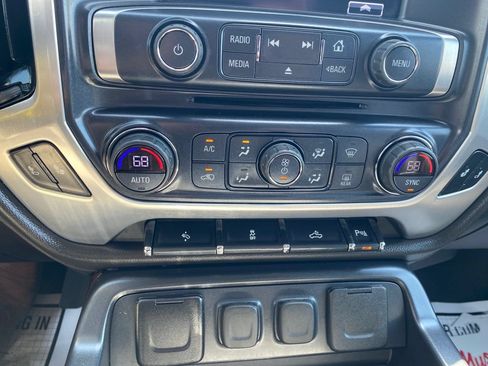 Used 2018 GMC Sierra 1500 SLT w/ SLT Premium Package AWD/4WD image 20