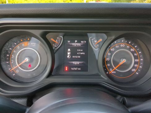 Used 2024 Jeep Wrangler Unlimited Sport AWD/4WD image 64