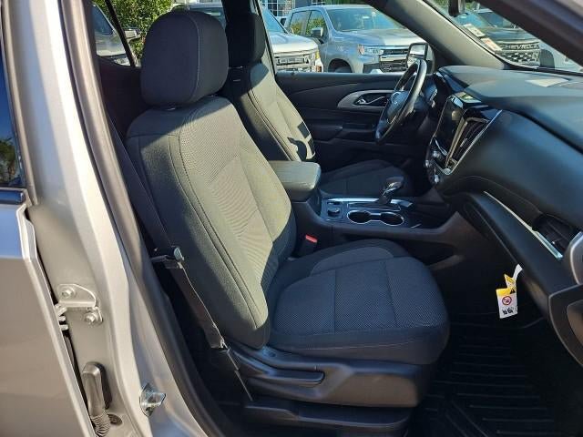 Used 2022 Chevrolet Traverse LT FWD image 27