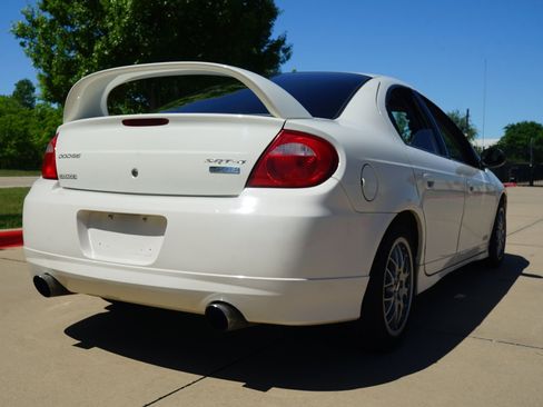 Used 2005 Dodge Neon w/ Competition Group image 15