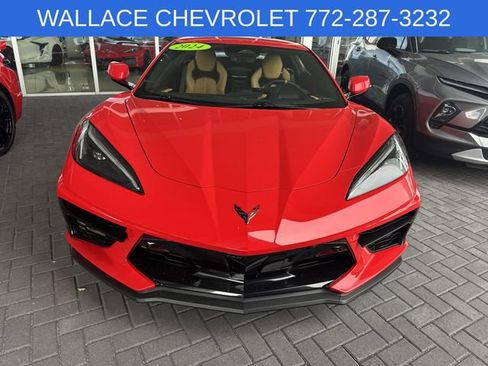 Used 2024 Chevrolet Corvette Stingray Preferred Conv w/ Z51 Performance Package RWD image 2