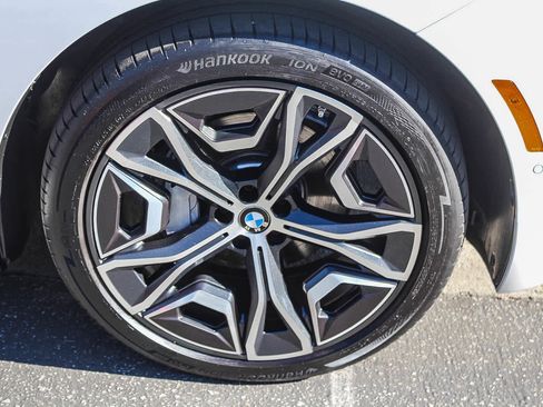 Used 2026 BMW iX xDrive45 image 9