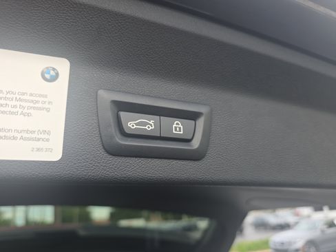 Certified 2022 BMW X3 xDrive30i w/ Premium Package 2 (ZPA) image 9