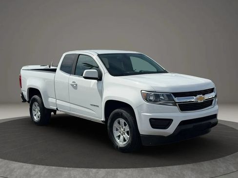 Used 2020 Chevrolet Colorado W/T w/ WT Convenience Package RWD image 8