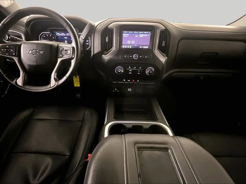 Used 2020 Chevrolet Silverado 1500 Custom Trail Boss w/ Custom Convenience Package AWD/4WD image 14