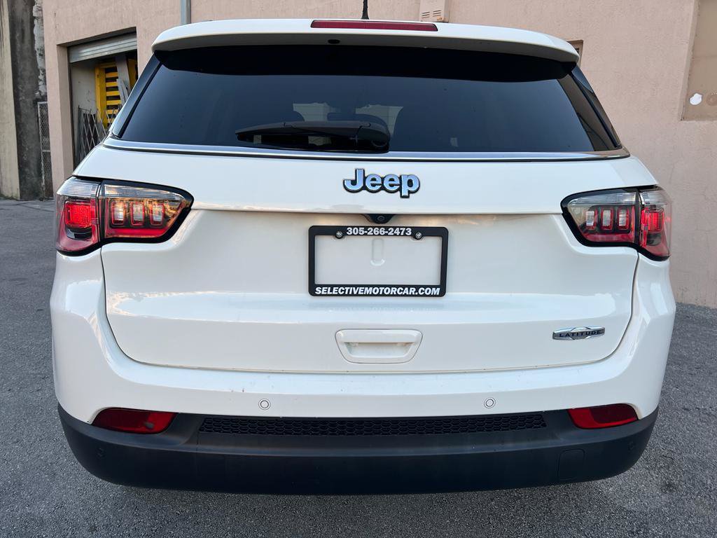 Used 2018 Jeep Compass Latitude w/ Popular Equipment Group FWD image 13