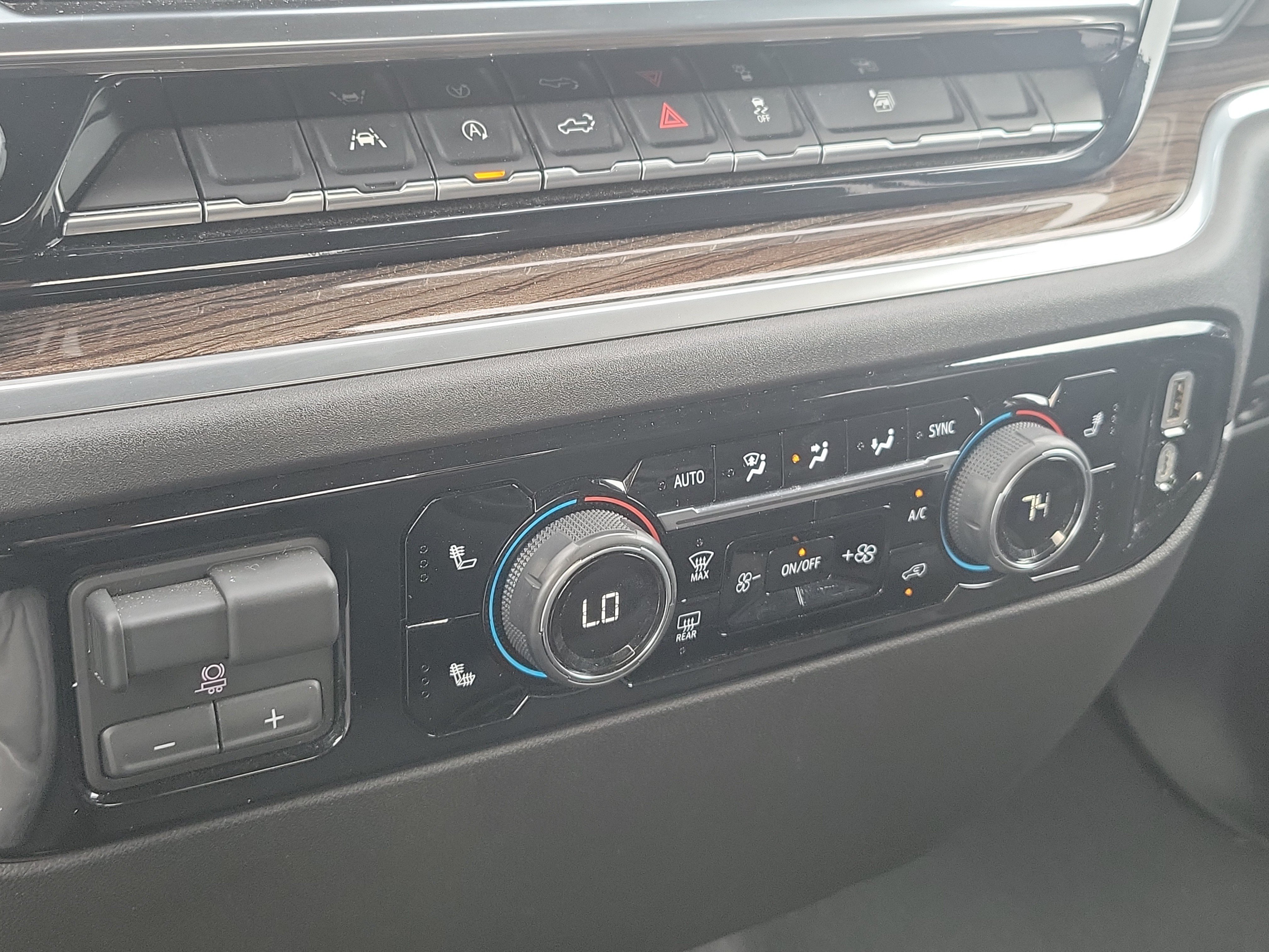 Certified 2026 Chevrolet Silverado 1500 RST RWD image 26