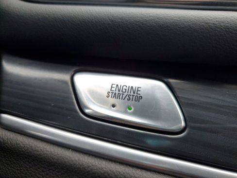 Used 2020 Buick Enclave Essence w/ Sport Touring Edition image 21