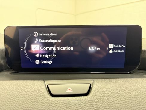 Used 2024 MAZDA CX-90 3.3 Turbo w/ Preferred Plus image 16