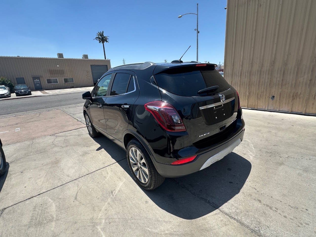 Used 2017 Buick Encore Preferred FWD image 4