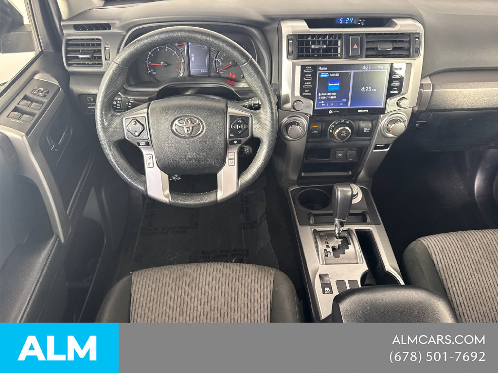 Used 2021 Toyota 4Runner SR5 AWD/4WD image 25