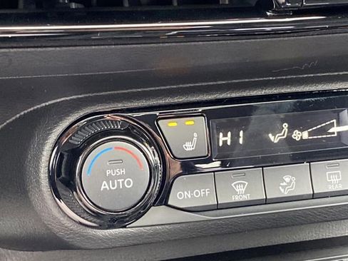 New 2026 Nissan Kicks SV w/ SV Premium Package image 9