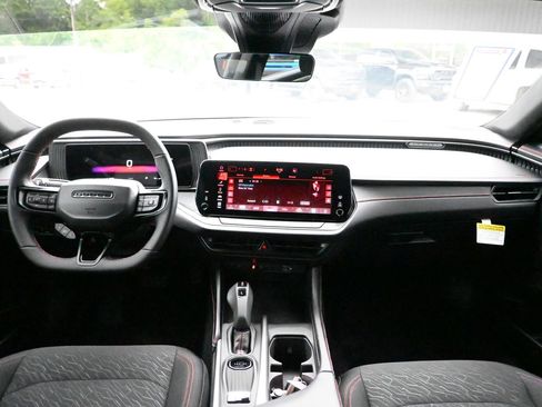 New 2026 Dodge Charger R/T AWD/4WD image 23