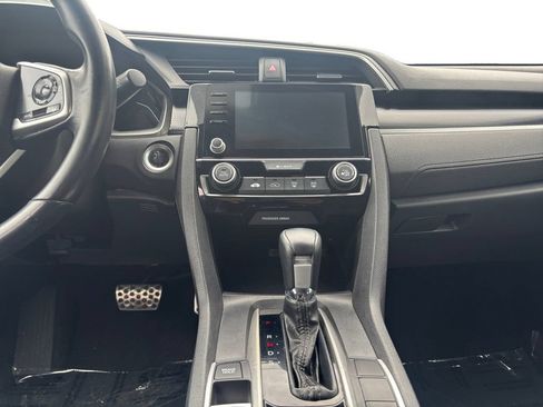 Used 2020 Honda Civic Sport image 11