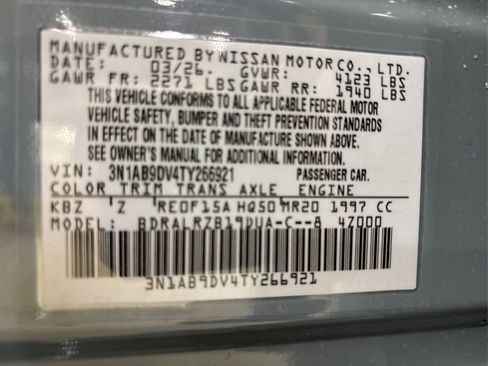 New 2026 Nissan Sentra SR w/ SR Premium Package FWD image 12