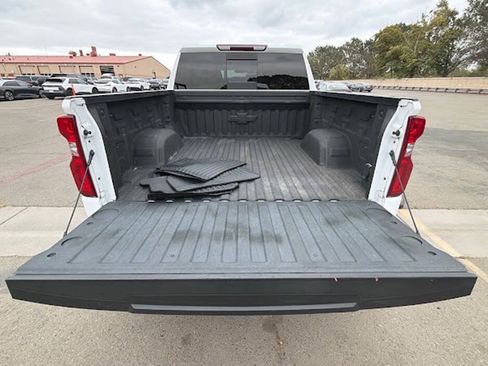 Used 2023 Chevrolet Silverado 1500 LTZ w/ LTZ Convenience Package II AWD/4WD image 7