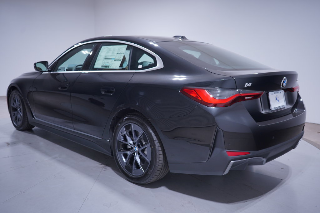 New 2026 BMW i4 xDrive40i w/ Premium Package AWD/4WD image 3