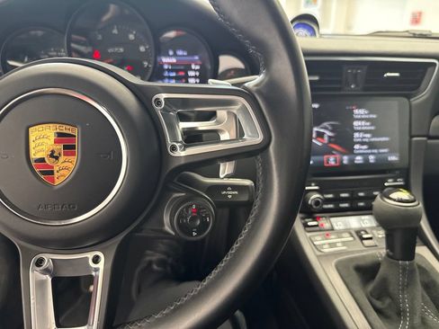 Used 2019 Porsche 911 Carrera GTS RWD image 10