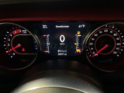 Used 2020 Jeep Wrangler Unlimited Rubicon w/ Uconnect 4C Nav & Sound Group AWD/4WD image 27