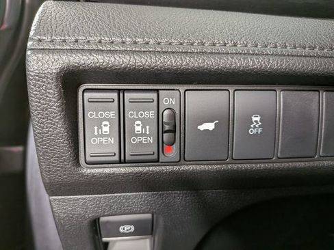 Used 2025 Honda Odyssey EX-L image 11