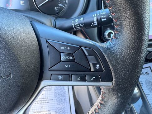 Used 2022 Nissan Kicks SR w/ Premium Package FWD image 20