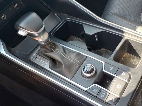 Used 2023 Kia Sorento EX w/ Panoramic Sunroof Package image 12