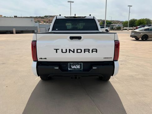 New 2026 Toyota Tundra Limited AWD/4WD image 4