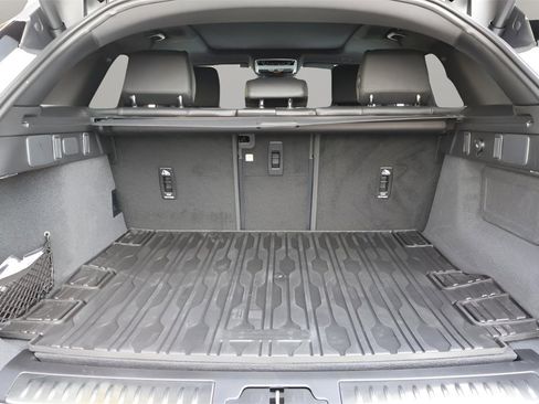 Used 2026 Land Rover Range Rover Velar S image 16