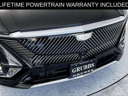 Used 2025 Cadillac Lyriq Luxury w/ LPO, Floor Liner Package AWD/4WD image 36