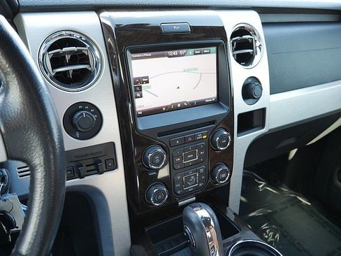 Used 2013 Ford F150 Platinum image 37