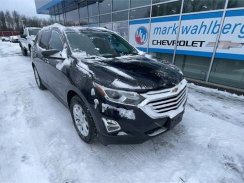 Used 2020 Chevrolet Equinox LT image 2