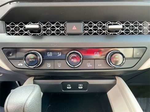 Used 2024 Honda Accord EX image 14