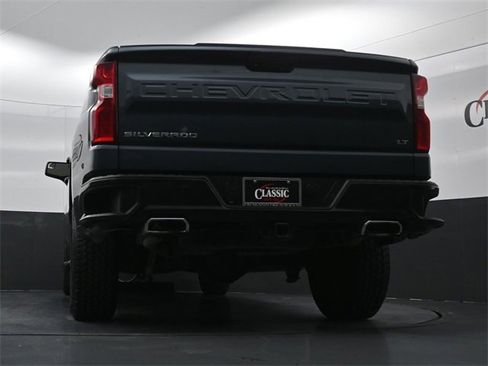 Used 2020 Chevrolet Silverado 1500 LT Trail Boss image 30