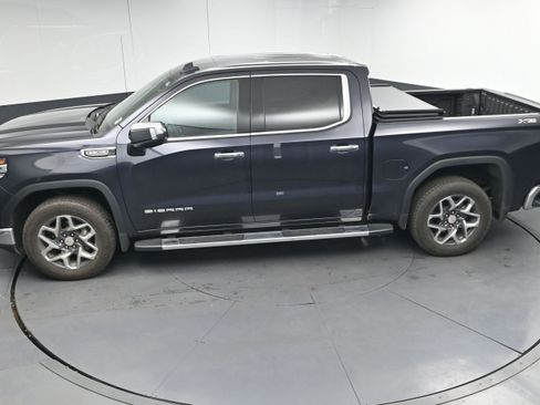 Used 2024 GMC Sierra 1500 SLT w/ SLT Premium Plus Package image 39